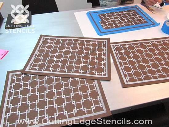 Stenciled DIY placemats for kitchen decor