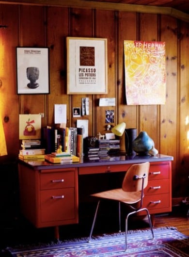 A faux wood paneled room found on Apartment Therapy. 