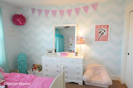 A stenciled accent wall using the Chevron Stencil from Cutting Edge Stencils to fancy up a little girl's bedroom. http://www.cuttingedgestencils.com/chevron-stencil-pattern.html