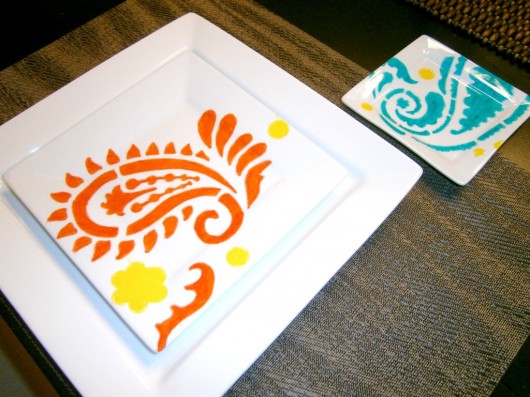 A DIY stenciled plate idea using the Paisley Allover pattern and sharpies. http://www.cuttingedgestencils.com/paisley-allover-stencil.html