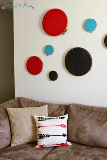 Learn how to create DIY custome accent pillows using the Indian Arrow Paint-A-Pillow kit. http://paintapillow.com/index.php/indian-arrows-paint-a-pillow-kit.html