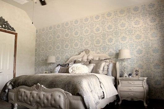 A DIY stenciled bedroom using the Gabrielle Damask stencil pattern. http://www.cuttingedgestencils.com/damask-stencil-3.html