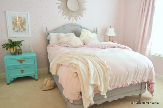 Cutting Edge Stencils shares a DIY blush and gold stenciled girl's room using the Little Diamonds Allover. http://www.cuttingedgestencils.com/little-diamonds-pattern-stencil-for-walls.html