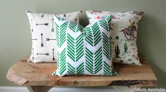 DIY painted accent pillows using the arrow themed Paint-A-Pillow kit. Painting a DIY accent pillow using the Drifting Arrows Paint-A-Pillow kit. http://paintapillow.com/index.php/drifting-arrows-paint-a-pillow-kit.html