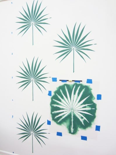 How to stencil the Palmetto Leaf Wall Art Stencil on an accent wall for the tropical decorating trend.. http://www.cuttingedgestencils.com/palm-leaf-stencil-palmetto-wall-decor.html