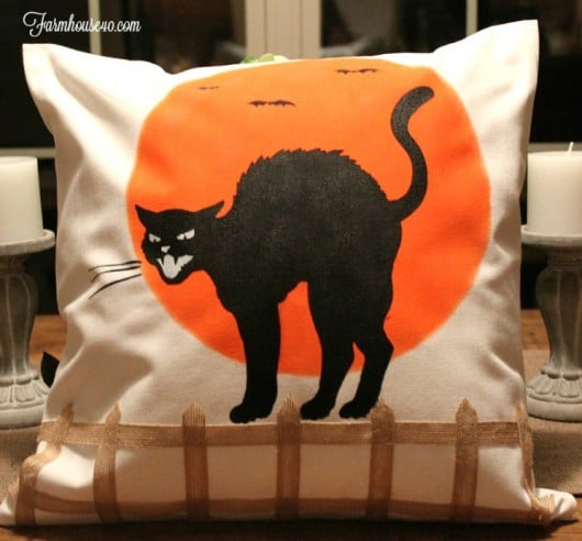 A DIY stenciled Halloween accent pillow using the Mean Cat Pillow Stencil Kit. http://www.cuttingedgestencils.com/cat-design-halloween-accent-pillow-stencil-diy-home-decor.html