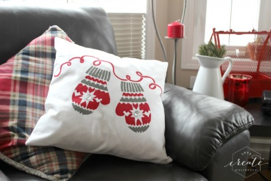 Learn how to craft a DIY accent pillow using the Mittens Paint-A-Pillow kit from Cutting Edge Stencils. http://www.cuttingedgestencils.com/mittens-holiday-accent-pillows-diy-throw-pillow-kits.html