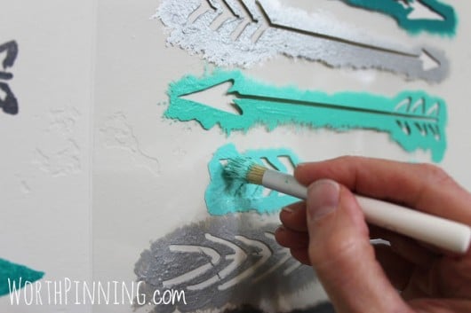 Learn how to stencil a DIY accent wall in a bathroom using the Indian Arrows Allover Stencil from Cutting Edge Stencils. http://www.cuttingedgestencils.com/indian-arrows-stencil-pattern-for-walls.html