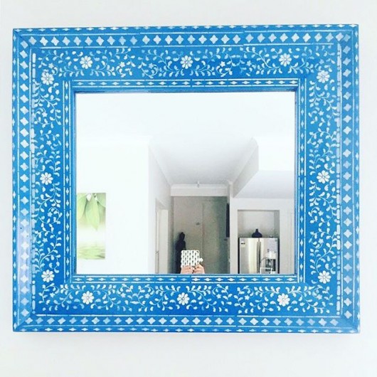 A DIY stenciled mirror frame using the Indian Inlay Stencil kit from Cutting Edge Stencils. http://www.cuttingedgestencils.com/indian-inlay-stencil-furniture.html