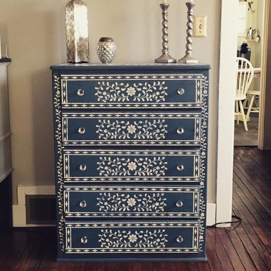 A DIY stenciled dresser in navy and cream using the Indian Inlay Stencil Kit from Cutting Edge Stencils. http://www.cuttingedgestencils.com/indian-inlay-stencil-furniture.html