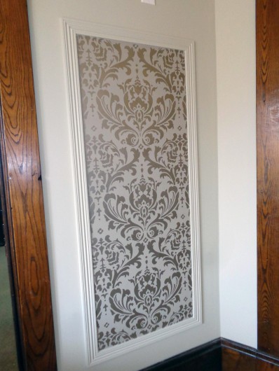 anna-damask-stencil-side-panel