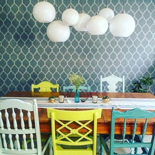 A DIY stenciled dining room accent wall using the Casablanca Allover Stencil from Cutting Edge Stencils. http://www.cuttingedgestencils.com/allover-stencils.html