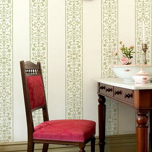 Arabesque-Stripe-stencil-wall-decor