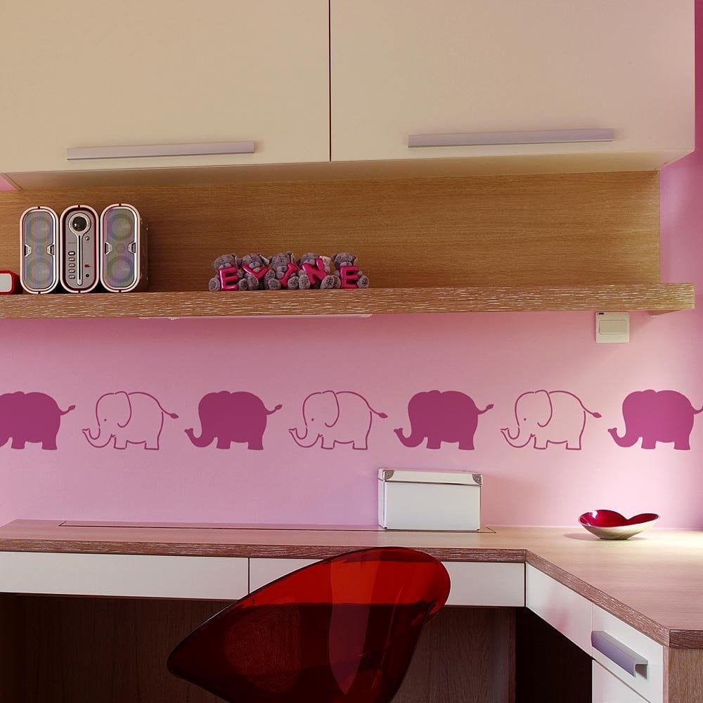 Baby-elephants-stencil-border