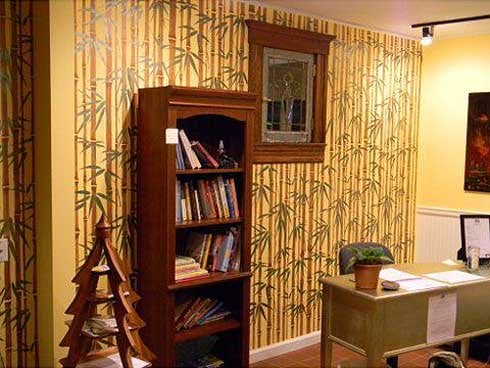 Bamboo-stencil-accent-wall-room