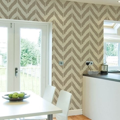 Ikat-ZigZag-stencil-room