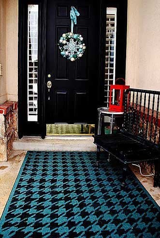 Stenciled-Rug-Houndstooth-Stencil