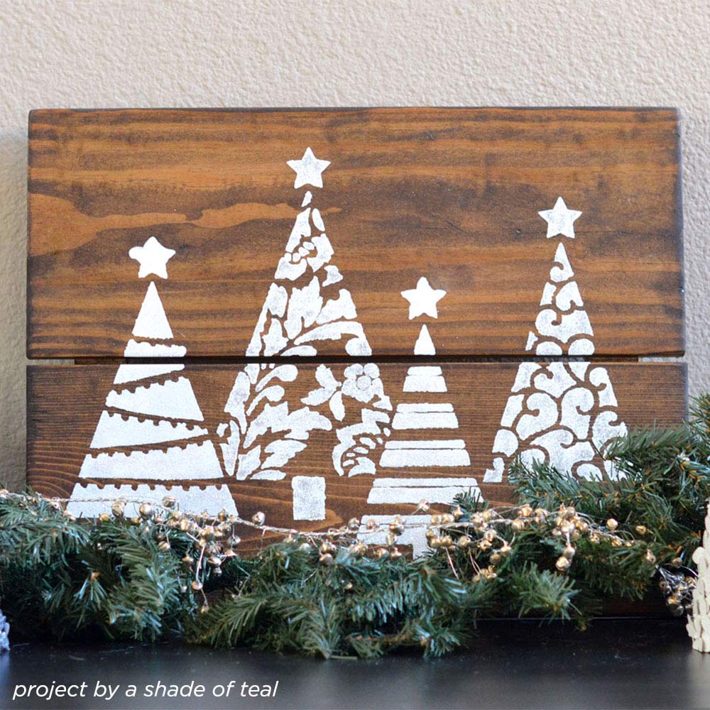 Fancy-Christmas-Trees-Stenciled-Sign