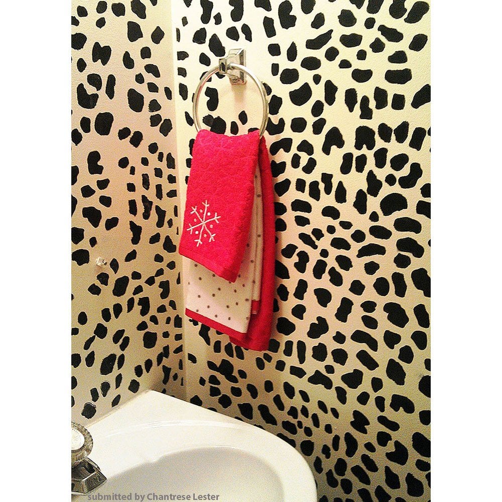 leopard-print-stencil-wallpaper-design