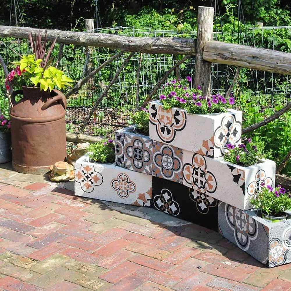 cinderblock planter stencil