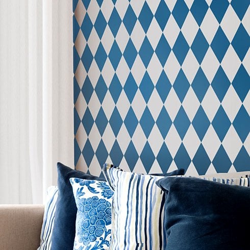 wall-patter-stencil-harlequin-wall-design